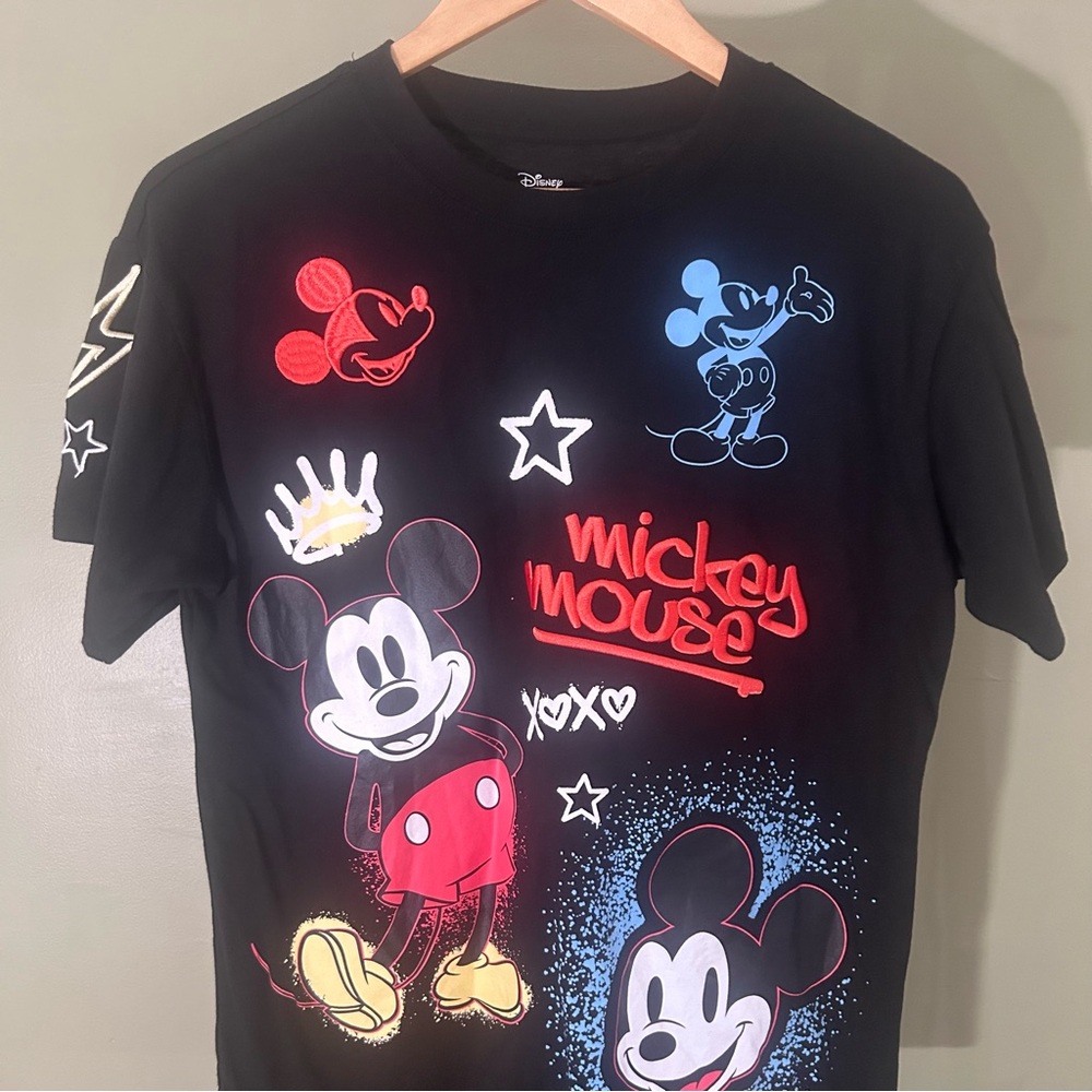 Mickey Mouse Women's Embroidered Graphic Print T-Shirt size XS